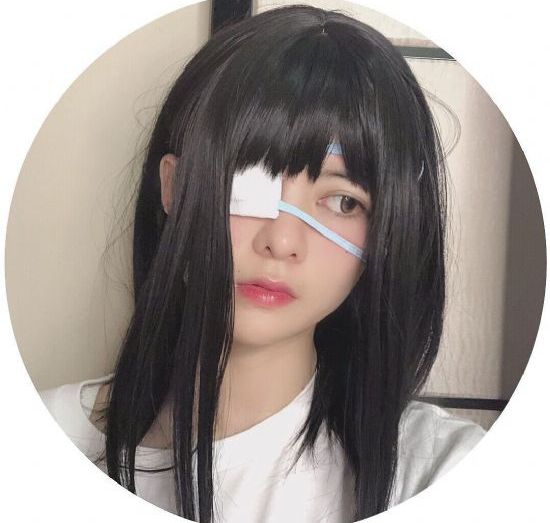 监狱女孩