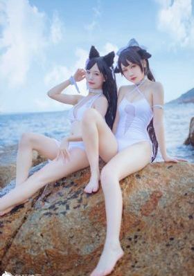 《不扣钮的女孩》