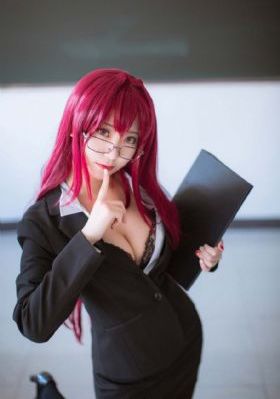 史密斯夫妇h版107分钟
